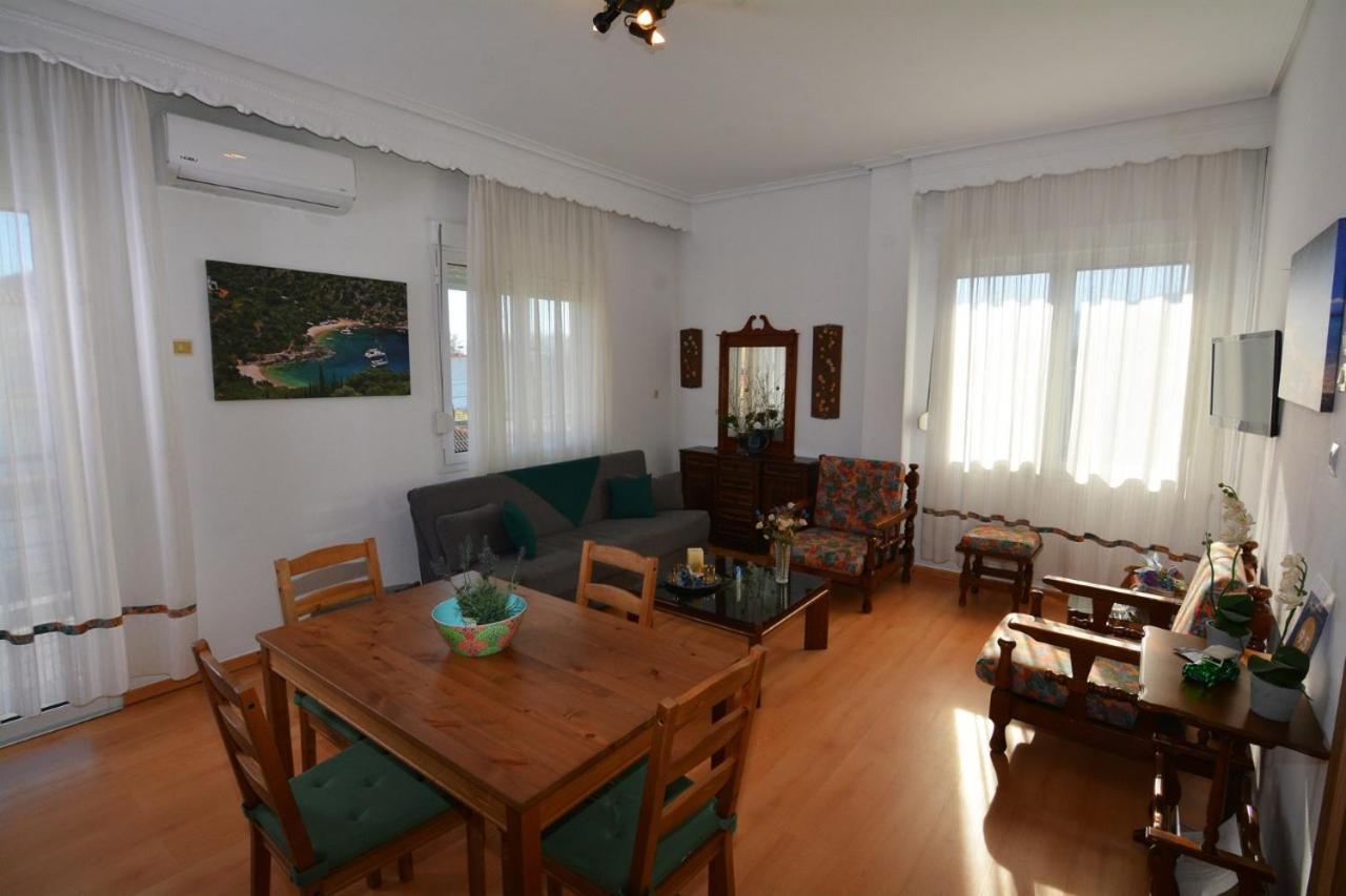 Appartement Zeusplace Georgia House à Leptokaryá Extérieur photo
